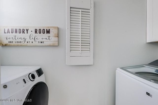 139 Sarahs Lane, Waveland, MS 39576