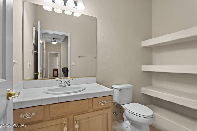 1348 W Cactus Moon Place, Tucson, AZ 85737