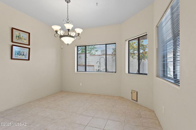 1348 W Cactus Moon Place, Tucson, AZ 85737