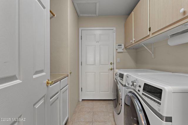 1348 W Cactus Moon Place, Tucson, AZ 85737