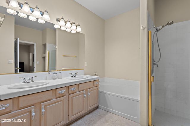 1348 W Cactus Moon Place, Tucson, AZ 85737