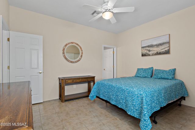 1348 W Cactus Moon Place, Tucson, AZ 85737