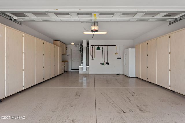 1348 W Cactus Moon Place, Tucson, AZ 85737