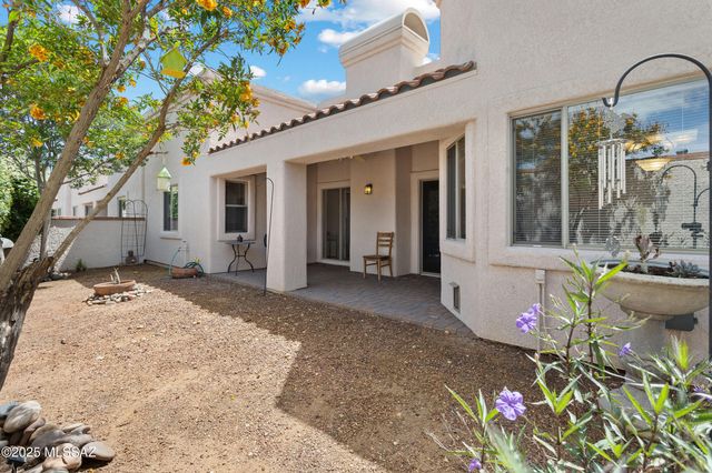 1348 W Cactus Moon Place, Tucson, AZ 85737