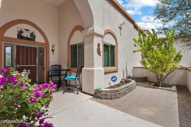 1348 W Cactus Moon Place, Tucson, AZ 85737