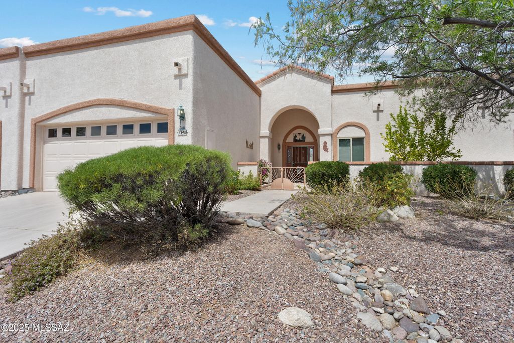 1348 W Cactus Moon Place, Tucson, AZ 85737
