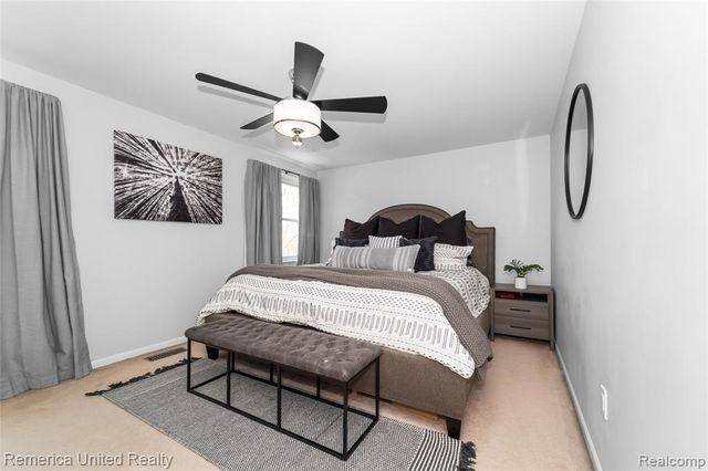 785 Eagle Heights Drive, South Lyon, MI 48178