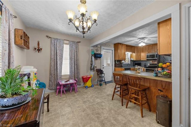 932 Burkhart Road, Lexington, NC 27292