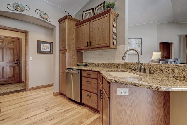 W6860 SUNNYVALE LANE, Greenville, WI 54942