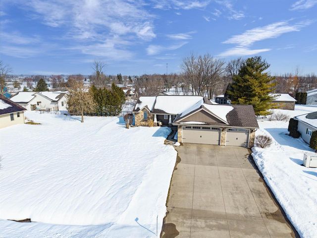 W6860 SUNNYVALE LANE, Greenville, WI 54942