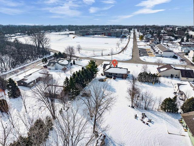 W6860 SUNNYVALE LANE, Greenville, WI 54942