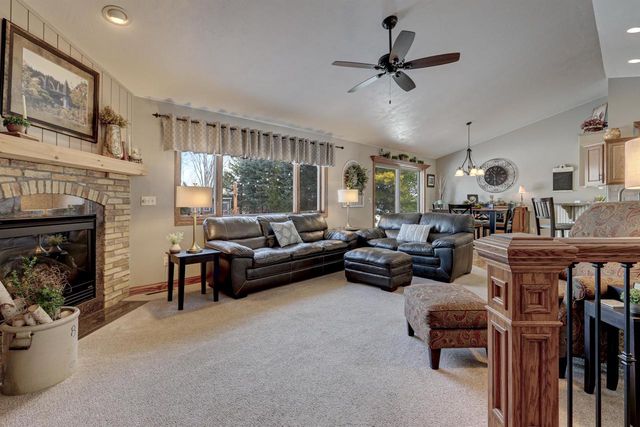 W6860 SUNNYVALE LANE, Greenville, WI 54942