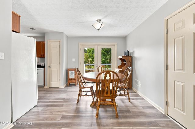 11817 Reality Trail, Louisville, KY 40229