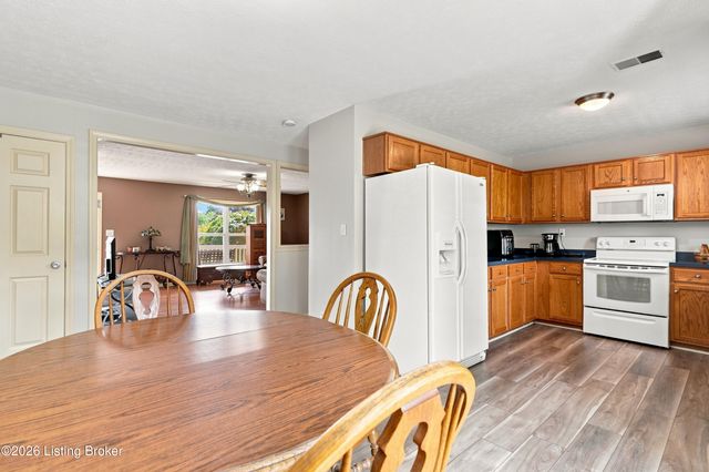11817 Reality Trail, Louisville, KY 40229