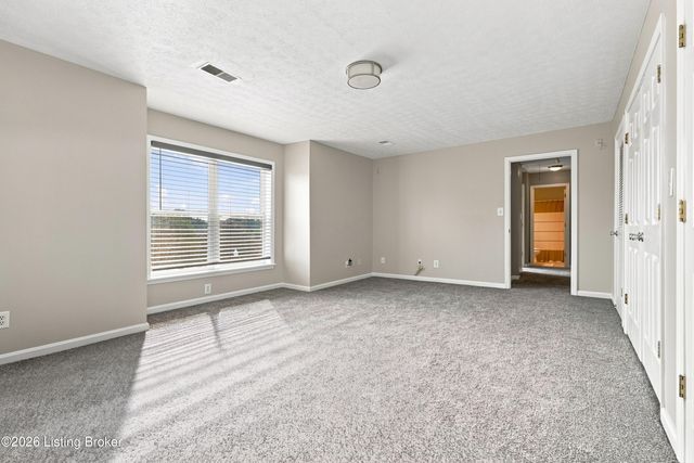 11817 Reality Trail, Louisville, KY 40229