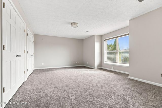 11817 Reality Trail, Louisville, KY 40229