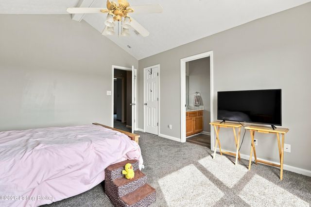 11817 Reality Trail, Louisville, KY 40229