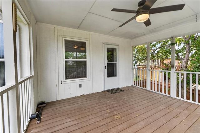 200 NE 6th Street, Blue Springs, MO 64014