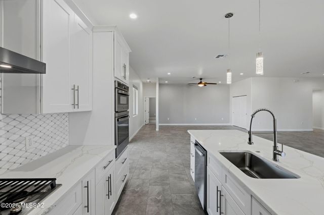 14431 E Wood Canyon Place, Vail, AZ 85641