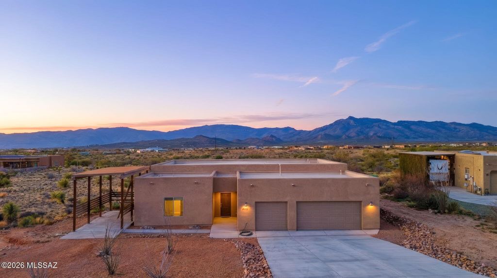 14431 E Wood Canyon Place, Vail, AZ 85641