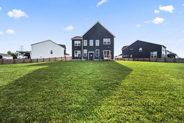 1585 Cromwill Loop, Delaware, OH 43015
