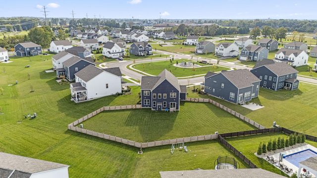1585 Cromwill Loop, Delaware, OH 43015