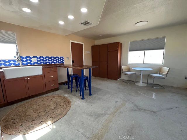 5226 Henry Road, 29 Palms, CA 92277
