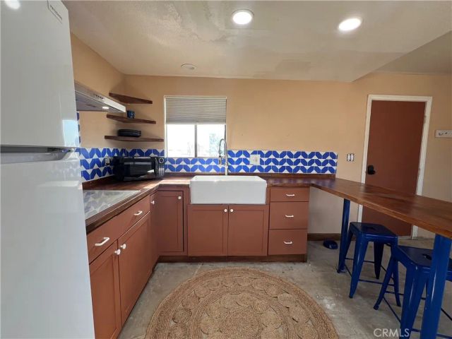 5226 Henry Road, 29 Palms, CA 92277