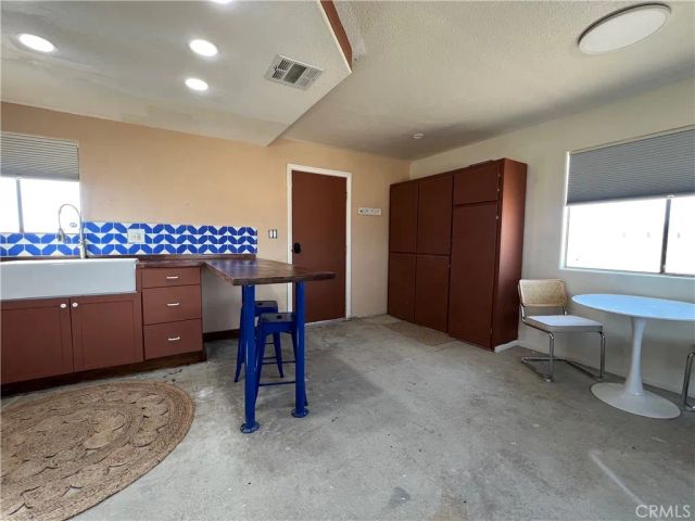 5226 Henry Road, 29 Palms, CA 92277