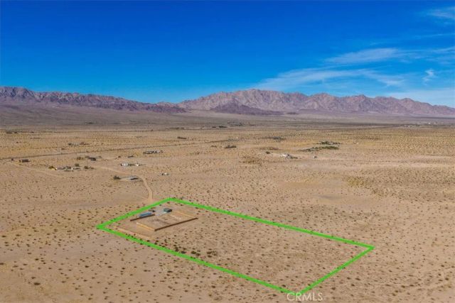 5226 Henry Road, 29 Palms, CA 92277