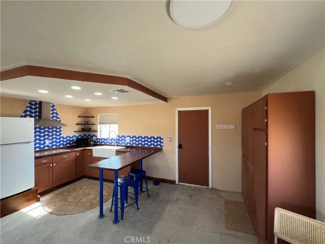 5226 Henry Road, 29 Palms, CA 92277