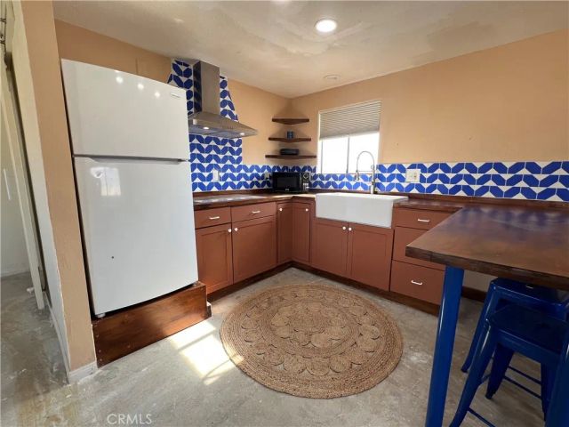 5226 Henry Road, 29 Palms, CA 92277