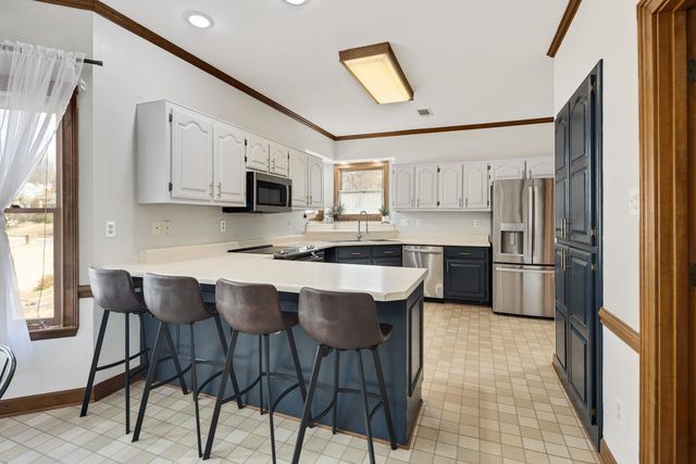 1741 WOOD OAK DR, Memphis, TN 38016