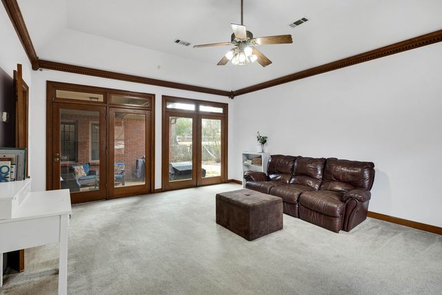 1741 WOOD OAK DR, Memphis, TN 38016