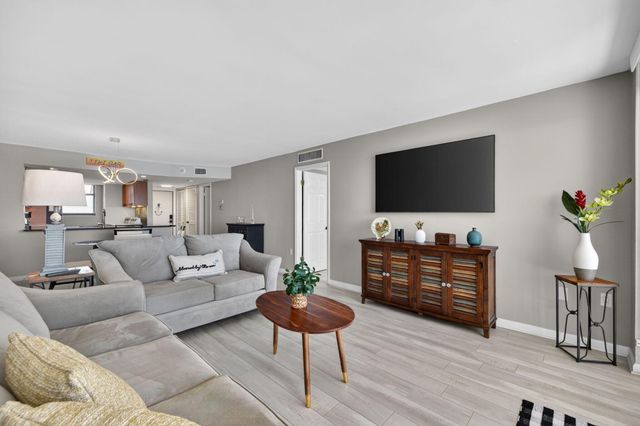 9900 S Ocean 1506, Jensen Beach, FL 34957