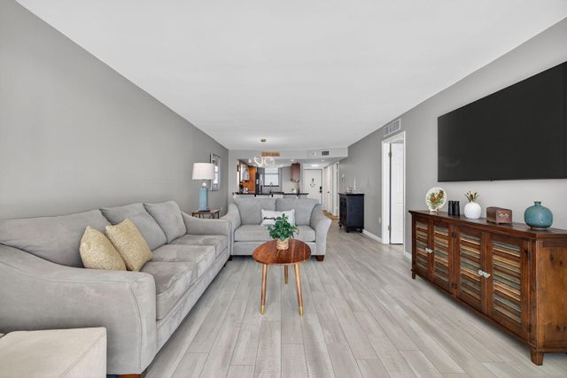9900 S Ocean 1506, Jensen Beach, FL 34957