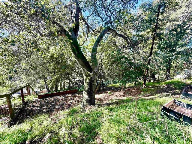 6130 6130 Harbord Dr, Oakland, CA 94611