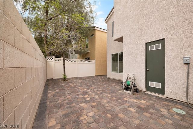1542 Evening Spirit Avenue, Las Vegas, NV 89183