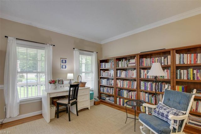 129 Bradley DR, Yorktown, VA 23692