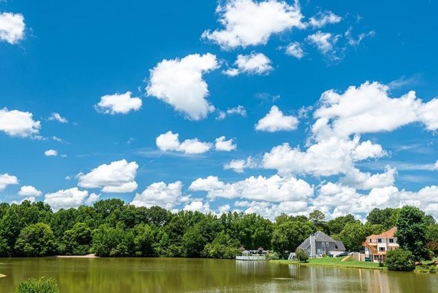 225 Heritage Lake Drive, Fayetteville, GA 30214