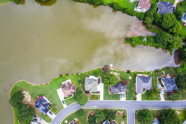 225 Heritage Lake Drive, Fayetteville, GA 30214