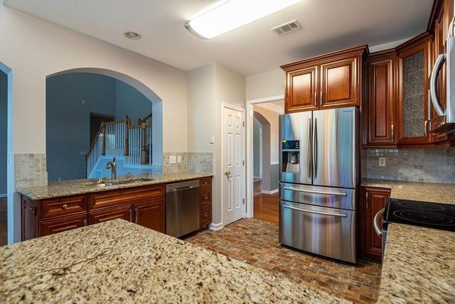 225 Heritage Lake Drive, Fayetteville, GA 30214