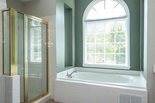 225 Heritage Lake Drive, Fayetteville, GA 30214