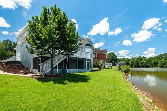 225 Heritage Lake Drive, Fayetteville, GA 30214
