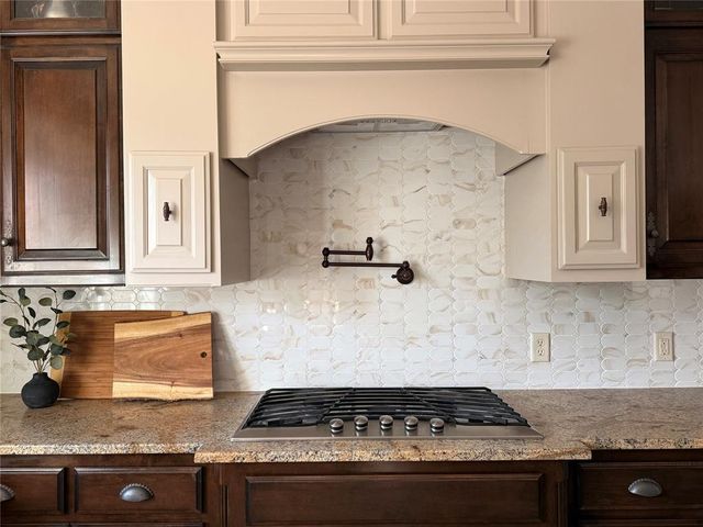 1401 Canyon Bridge Lane, Edmond, OK 73034