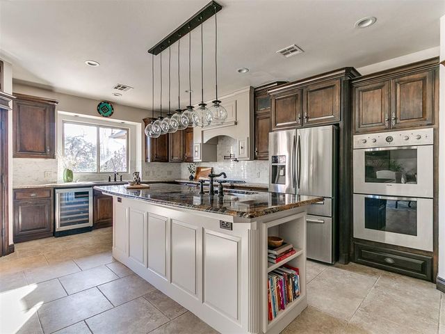 1401 Canyon Bridge Lane, Edmond, OK 73034