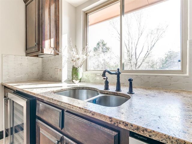 1401 Canyon Bridge Lane, Edmond, OK 73034