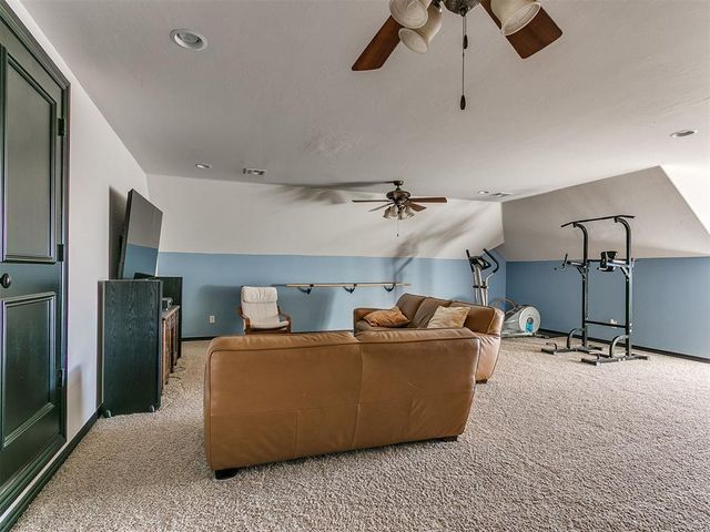 1401 Canyon Bridge Lane, Edmond, OK 73034