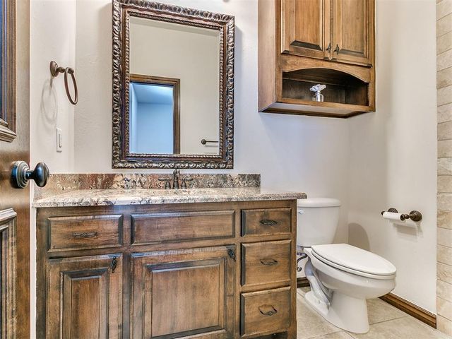 1401 Canyon Bridge Lane, Edmond, OK 73034