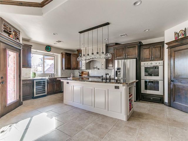 1401 Canyon Bridge Lane, Edmond, OK 73034